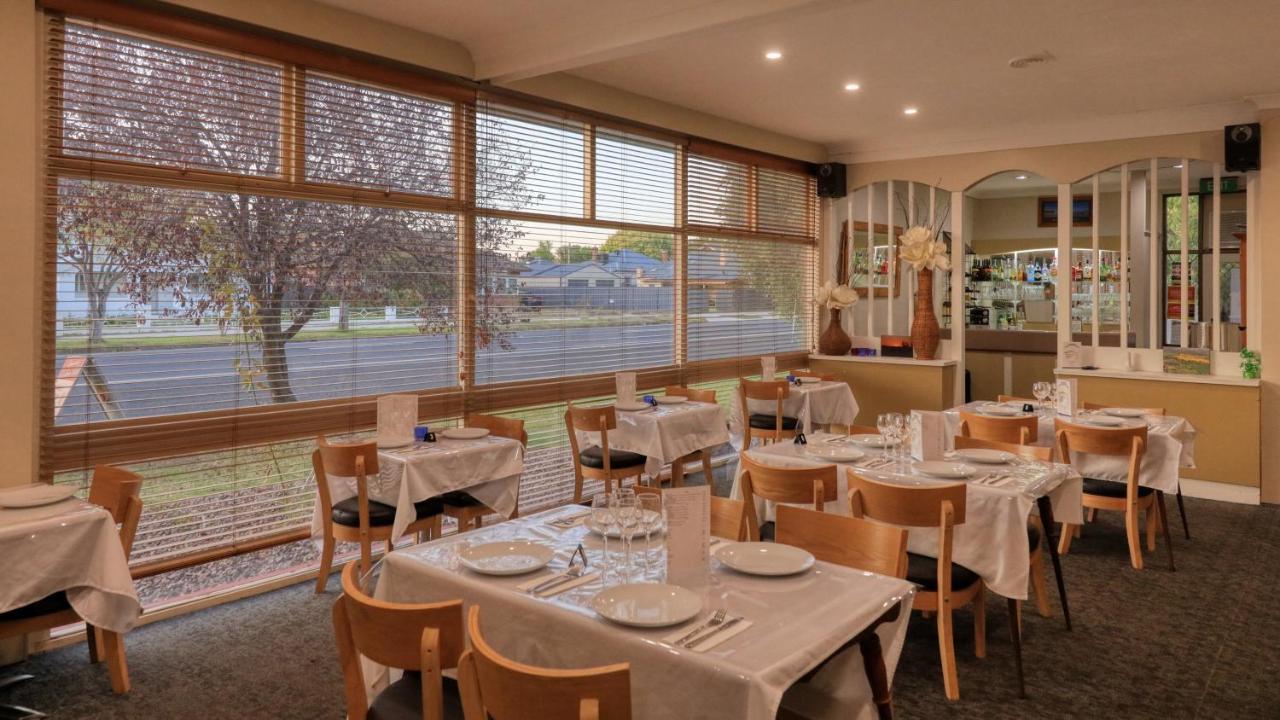 Cootamundra Gardens Motel Extérieur photo