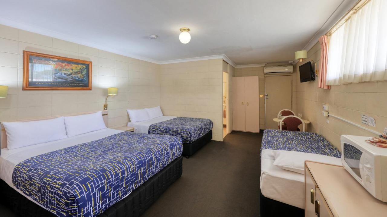Cootamundra Gardens Motel Extérieur photo